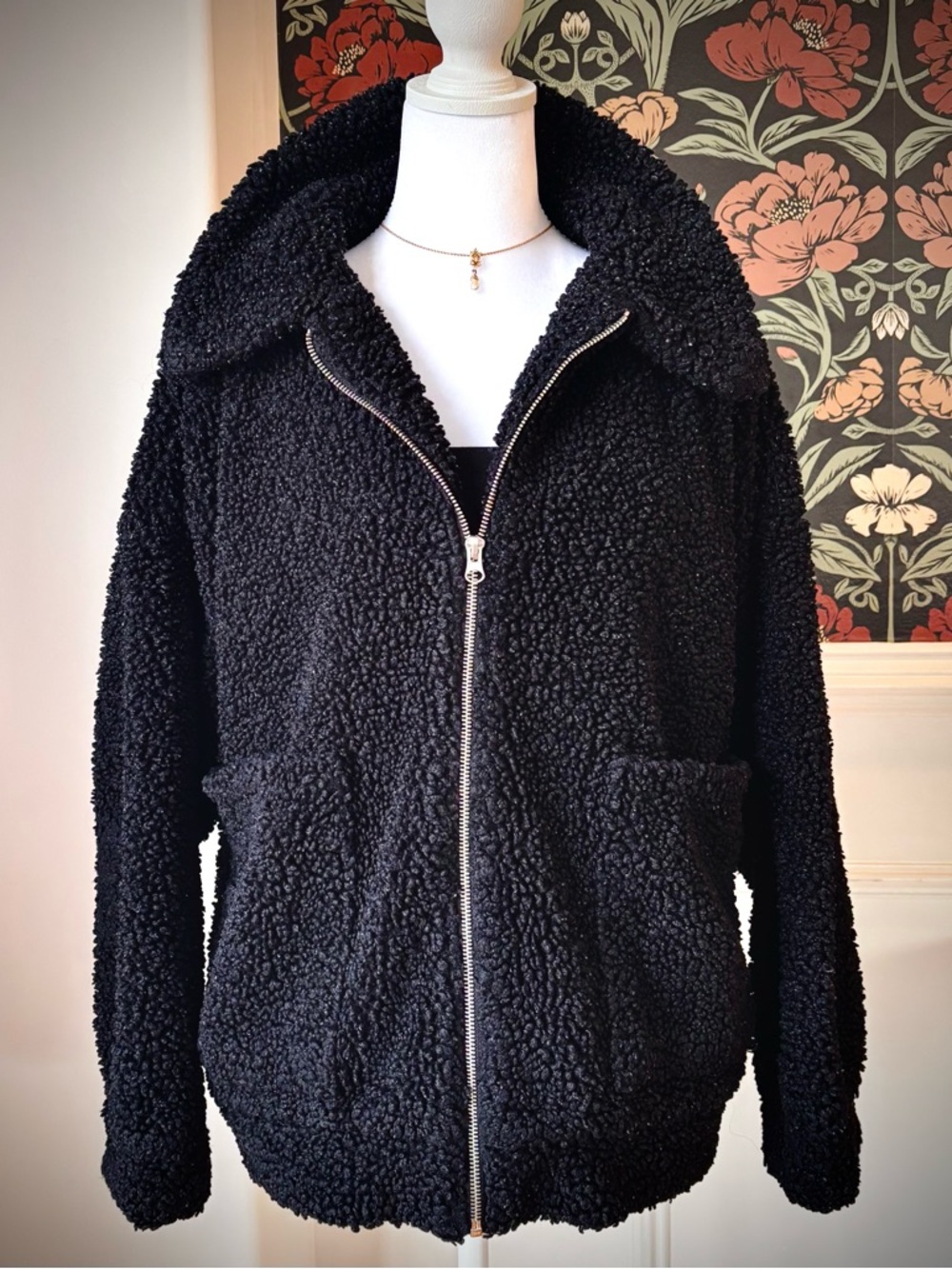 Zip Up 🧸 Teddy Jacket - Picture 3 of 6